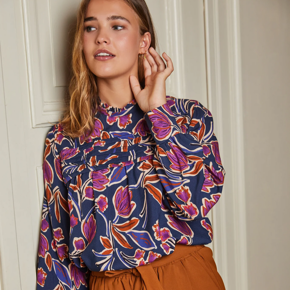 
                  
                    Patroon - Emma blouse van Atelier Jupe
                  
                